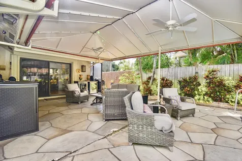 7504 Sierra Drive E Boca Raton FL 33433