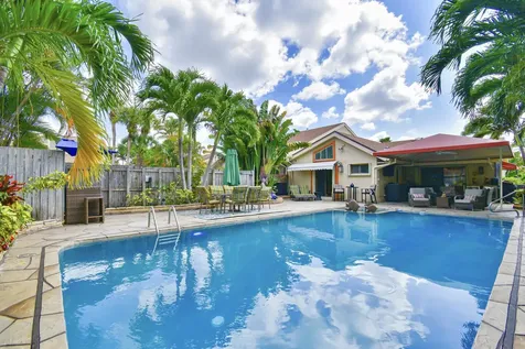 7504 Sierra Drive E Boca Raton FL 33433