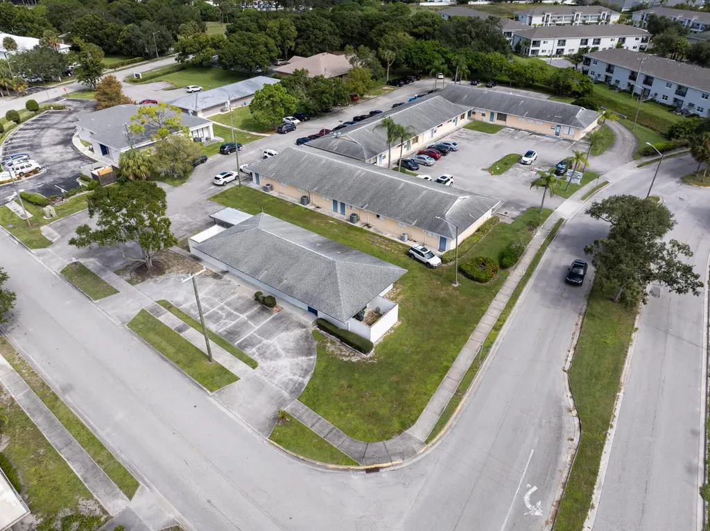 1900 Nebraska Avenue Fort Pierce FL 34950