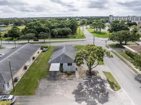 1900 Nebraska Avenue Fort Pierce FL 34950