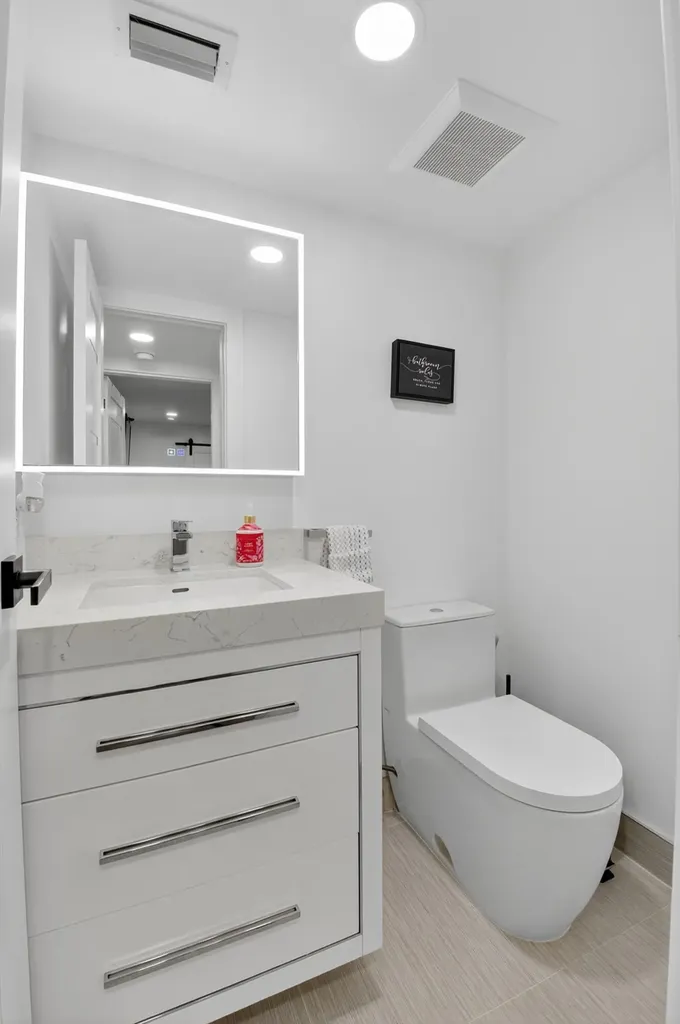 3005 Guildford A Boca Raton FL 33434