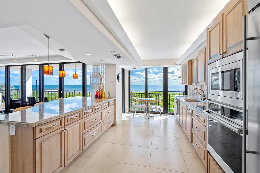1800 S Ocean Boulevard Boca Raton FL 33432
