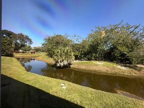242 Par Drive Royal Palm Beach FL 33411