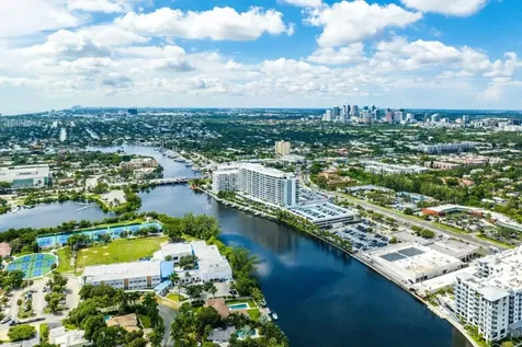 1180 N Federal Highway Fort Lauderdale FL 33304