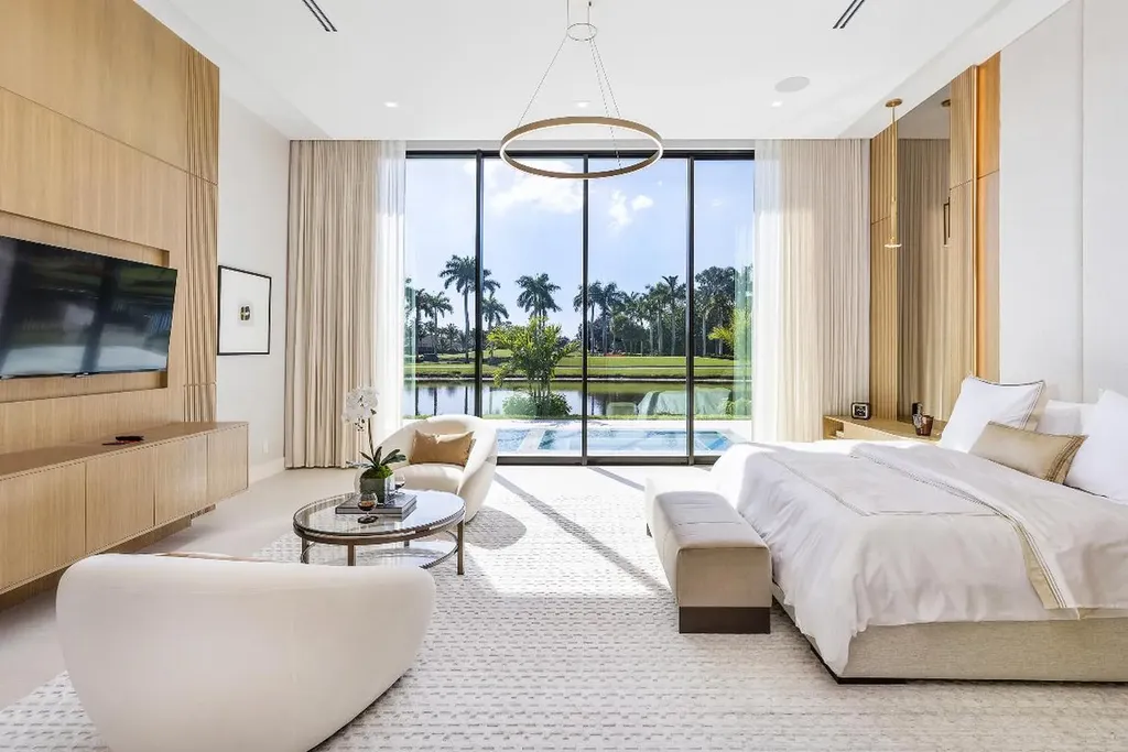 17113 Northway Circle Boca Raton FL 33496