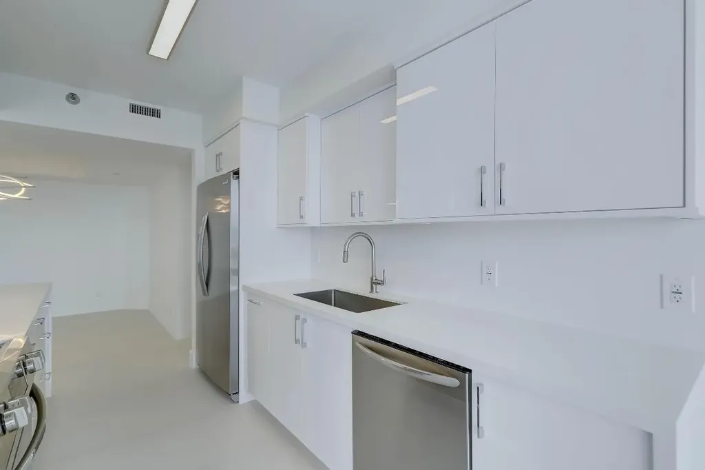 3640 Yacht Club Drive Aventura FL 33180