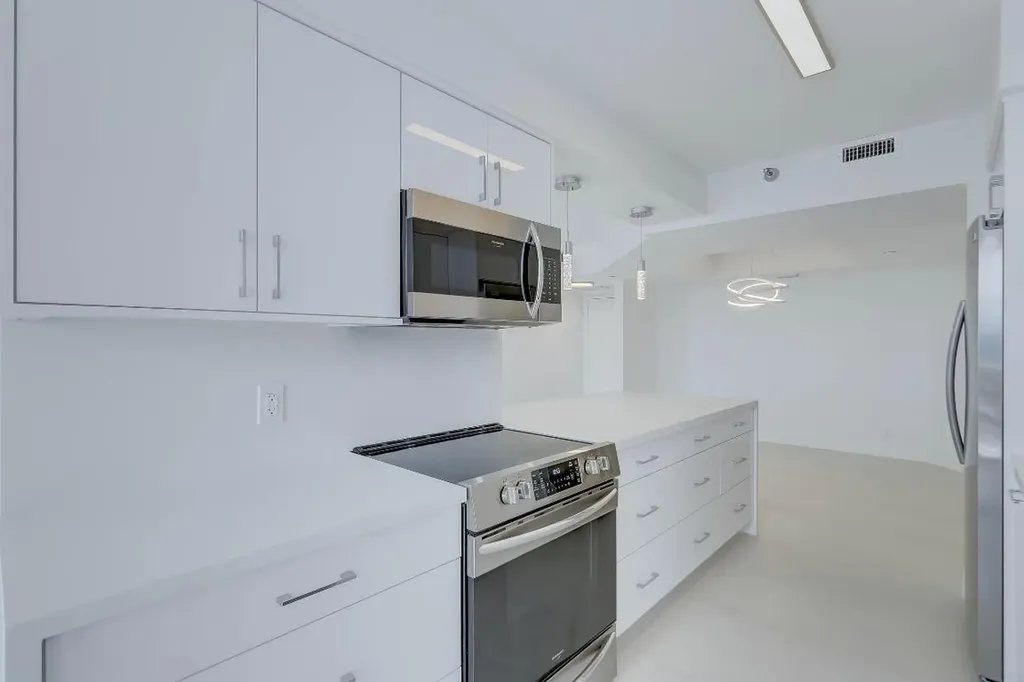 3640 Yacht Club Drive Aventura FL 33180