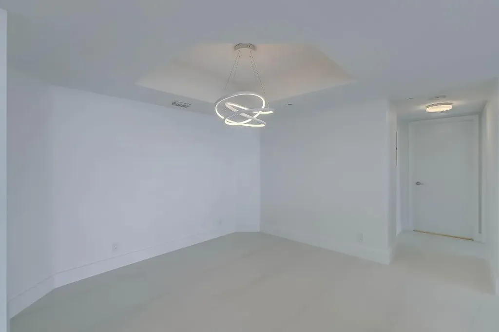 3640 Yacht Club Drive Aventura FL 33180