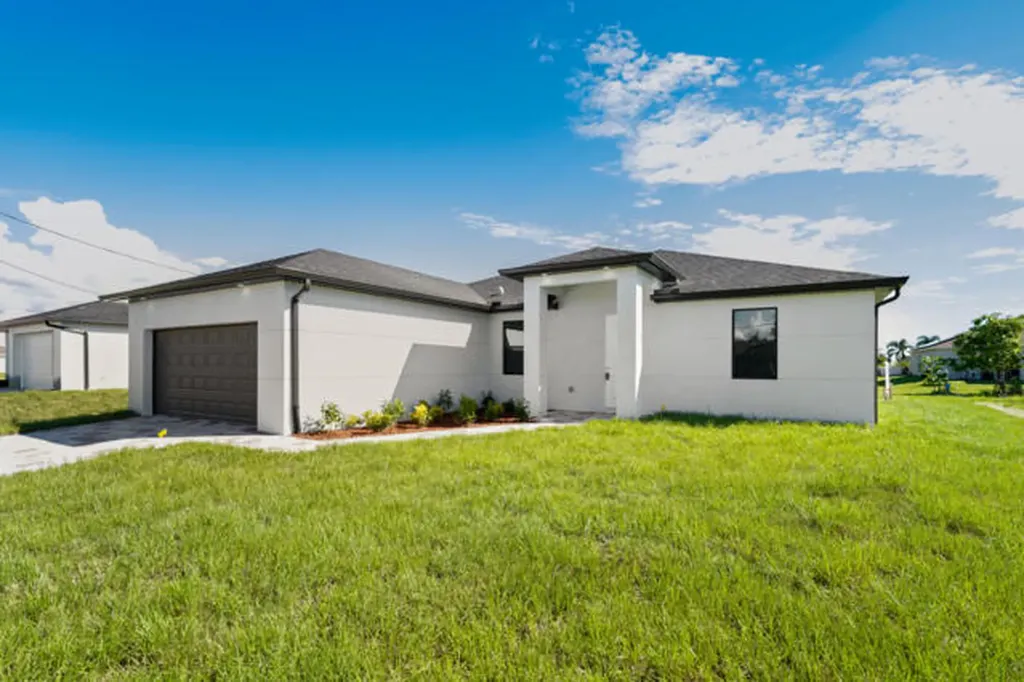 2458 NW 9th Terrace Cape Coral FL 33993
