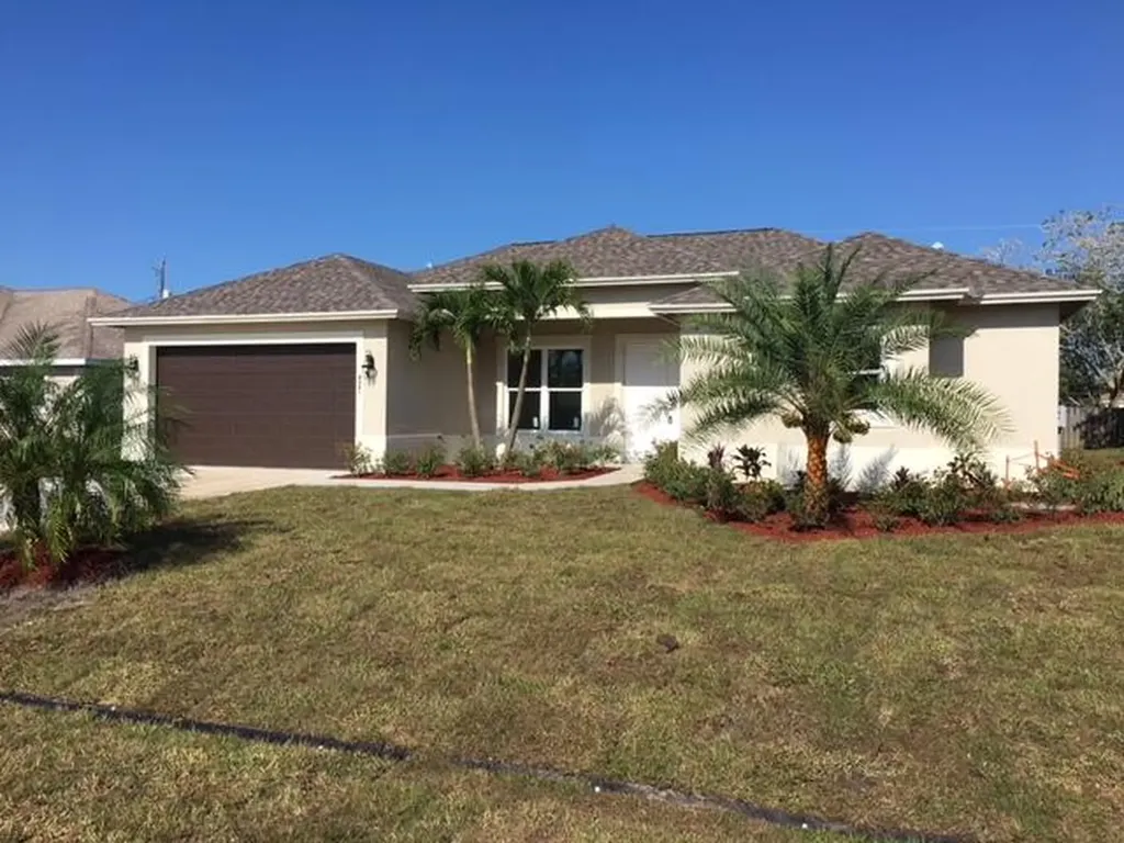 4261 SW Walker Street Port St Lucie FL 34953