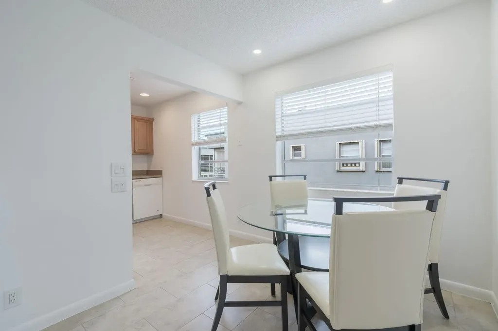 902 Normandy Delray Beach FL 33484