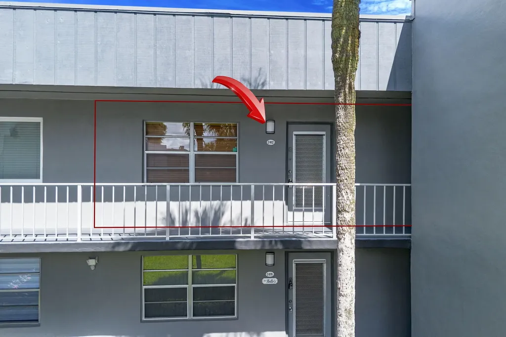 902 Normandy Delray Beach FL 33484