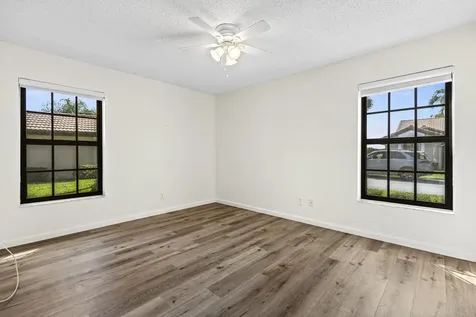 8261 Waterline Drive Boynton Beach FL 33472