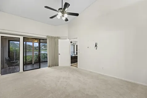 8261 Waterline Drive Boynton Beach FL 33472