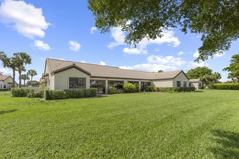 8261 Waterline Drive Boynton Beach FL 33472