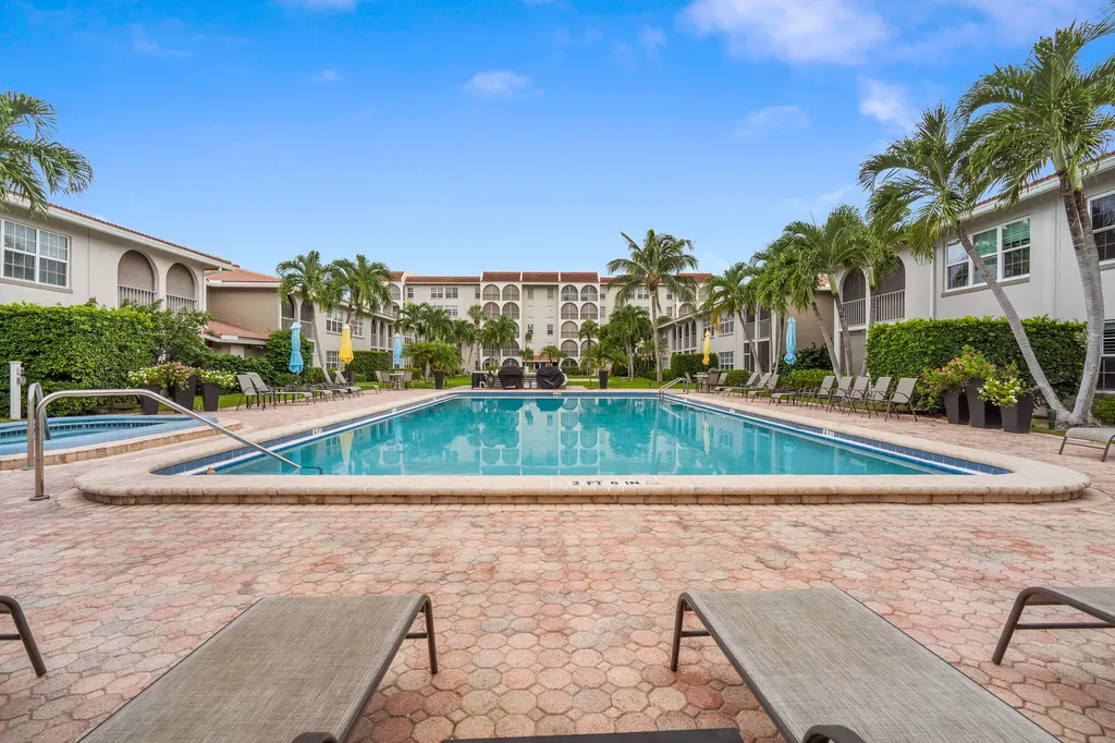 250 NE 20th Street Boca Raton FL 33431