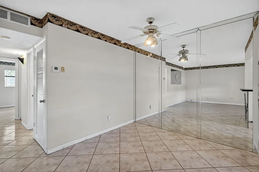 5300 Washington Street Hollywood FL 33021