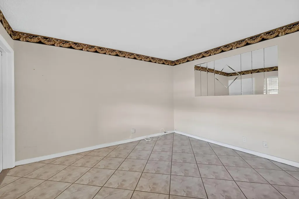 5300 Washington Street Hollywood FL 33021