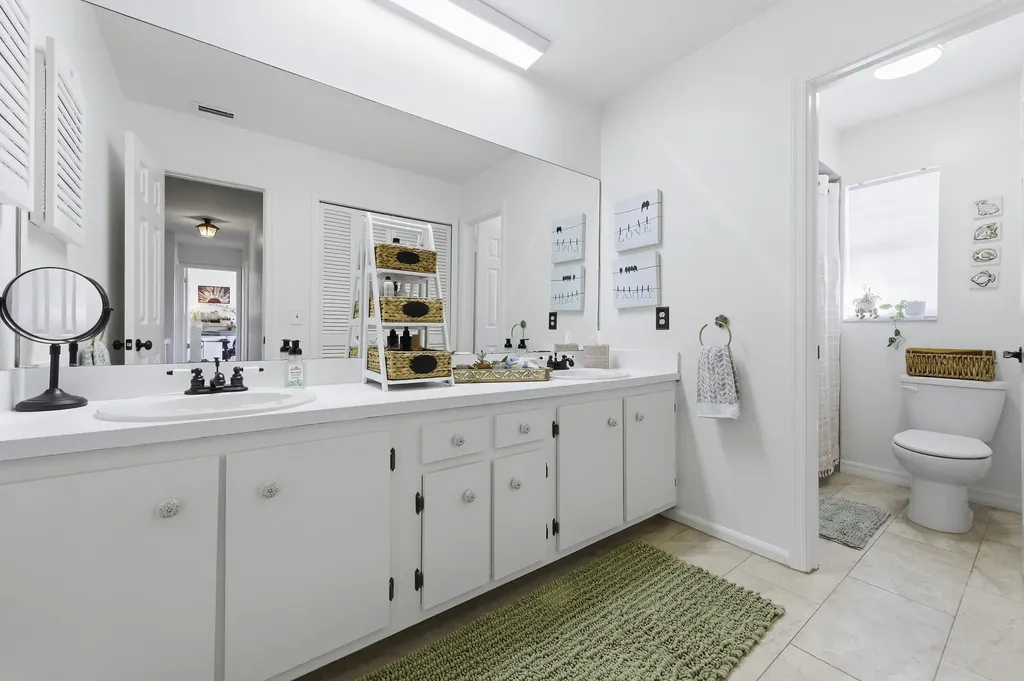 4160 Catalpha Avenue Palm Beach Gardens FL 33410