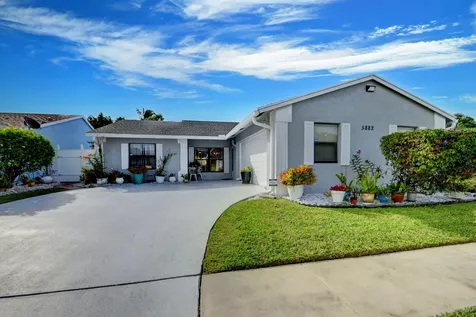 5882 Lincoln Circle W Lake Worth FL 33463