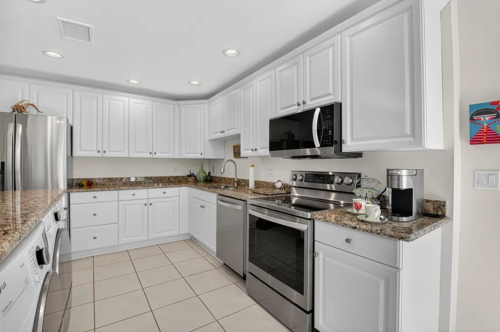 3 Westgate Lane Boynton Beach FL 33436