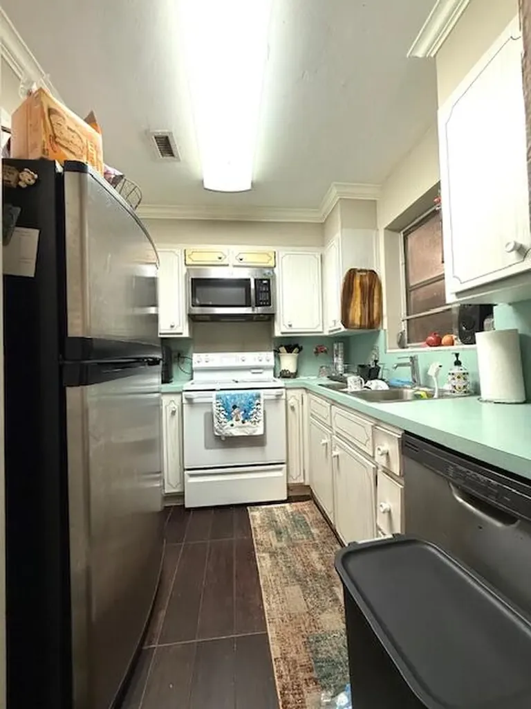 3930 Crystal Lake Drive Deerfield Beach FL 33064
