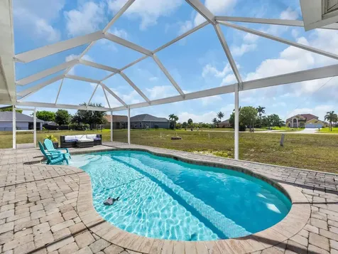 821 NW 20th Avenue Cape Coral FL 33993