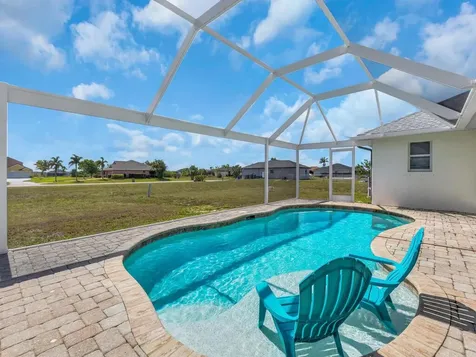 821 NW 20th Avenue Cape Coral FL 33993