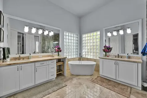 8652 Lewis River Road Delray Beach FL 33446
