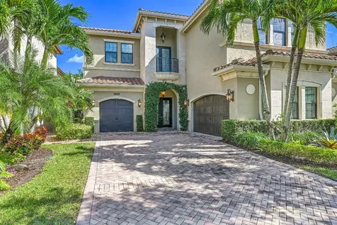 8652 Lewis River Road Delray Beach FL 33446