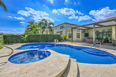 8652 Lewis River Road Delray Beach FL 33446