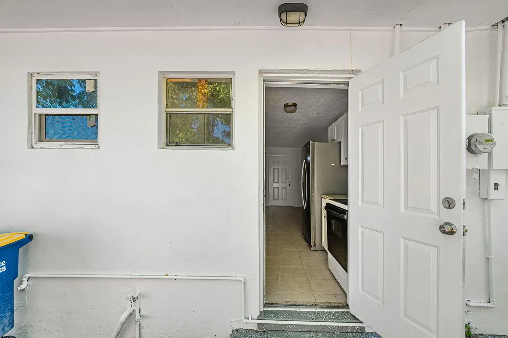 2108 Avenue E Fort Pierce FL 34950