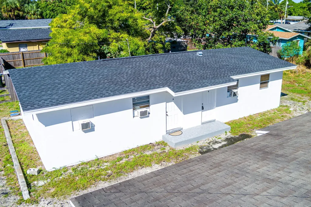 2108 Avenue E Fort Pierce FL 34950