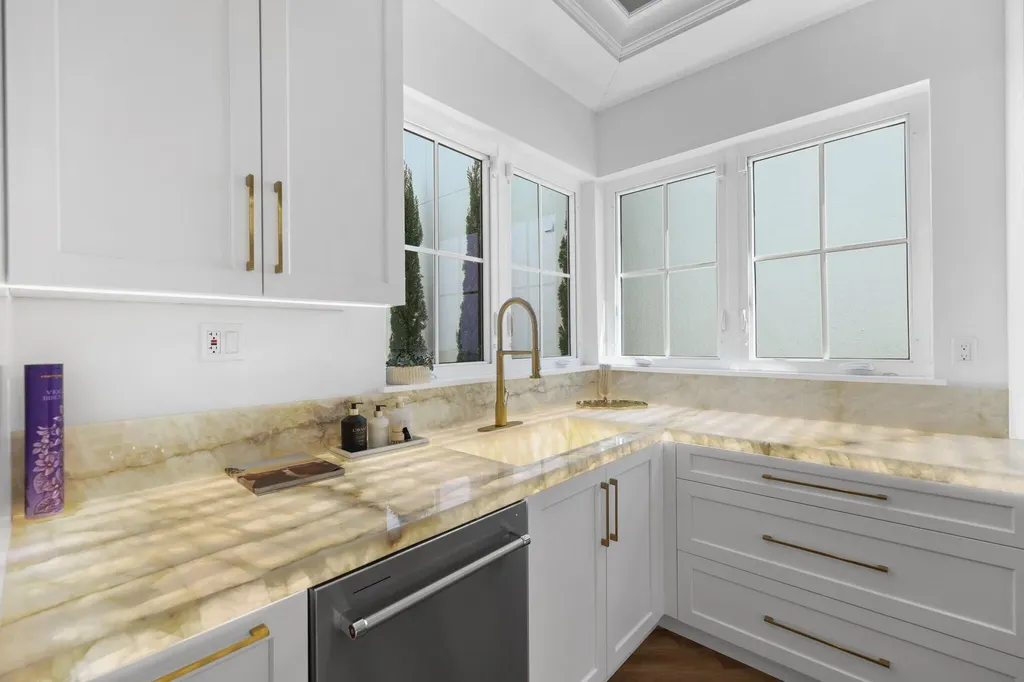 340 E Royal Palm Road Boca Raton FL 33432