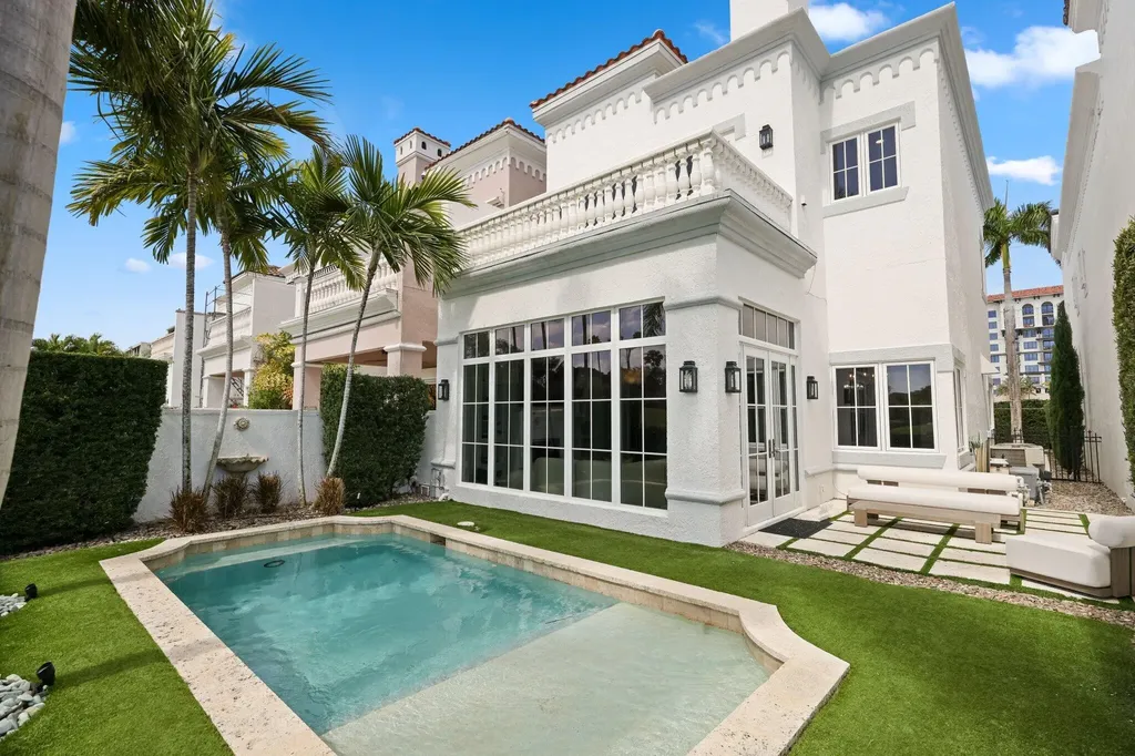 340 E Royal Palm Road Boca Raton FL 33432