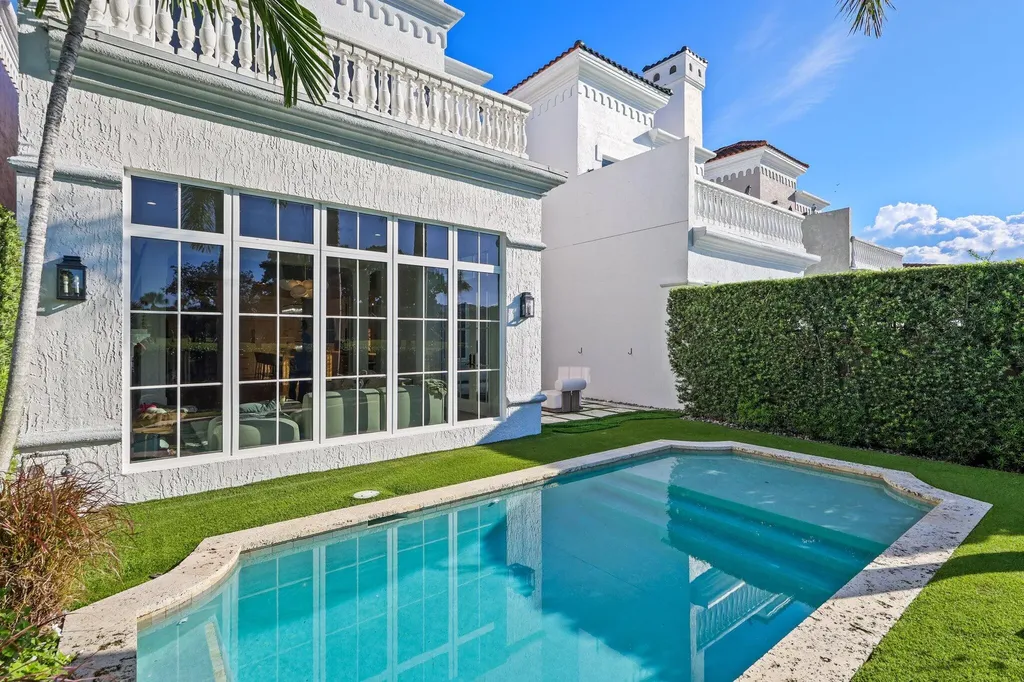 340 E Royal Palm Road Boca Raton FL 33432