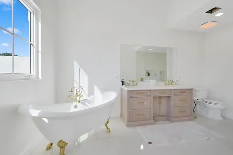 340 E Royal Palm Road Boca Raton FL 33432