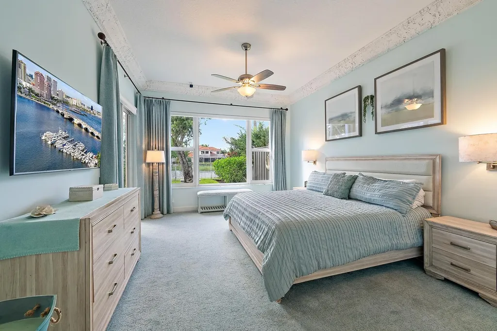 718 Pinehurst Way Palm Beach Gardens FL 33418