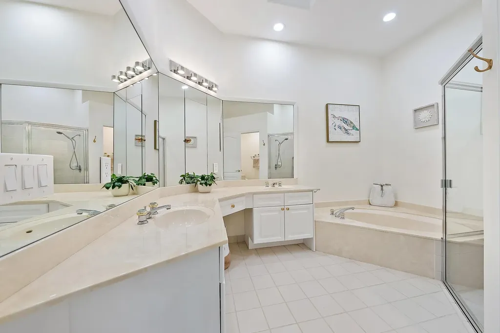 718 Pinehurst Way Palm Beach Gardens FL 33418