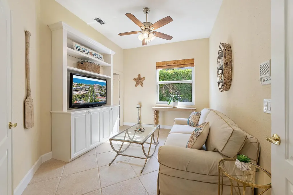 718 Pinehurst Way Palm Beach Gardens FL 33418