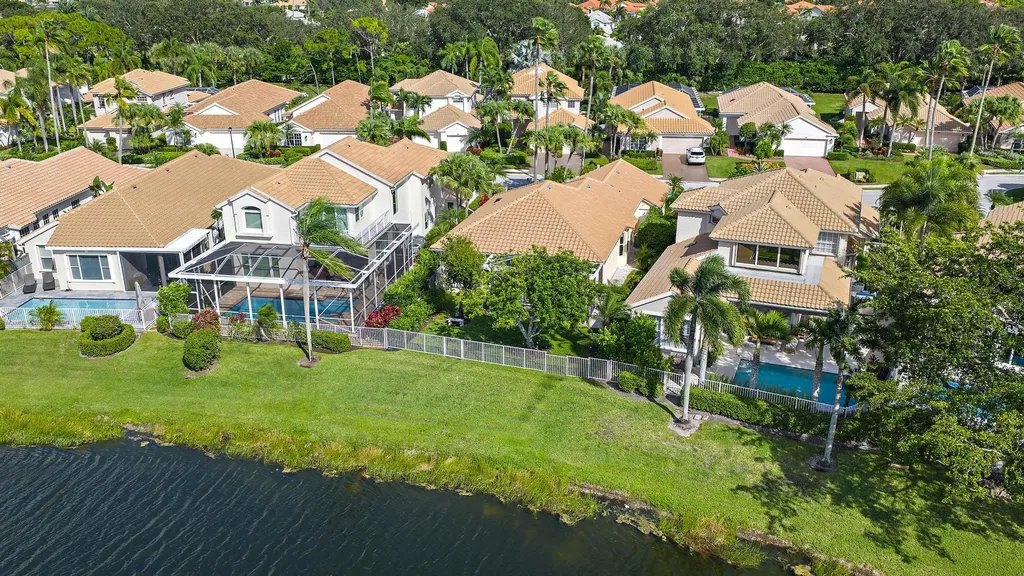 718 Pinehurst Way Palm Beach Gardens FL 33418