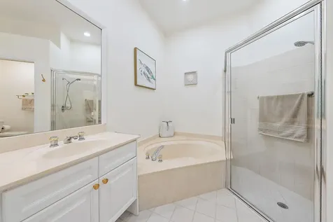 718 Pinehurst Way Palm Beach Gardens FL 33418