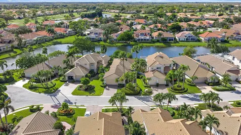 718 Pinehurst Way Palm Beach Gardens FL 33418
