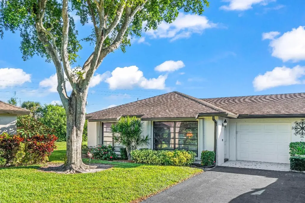 4868 Hawkwood Road Boynton Beach FL 33436