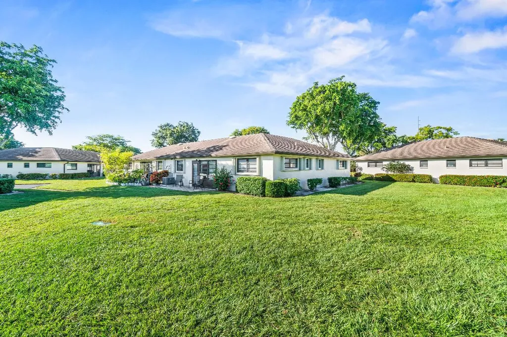 4868 Hawkwood Road Boynton Beach FL 33436