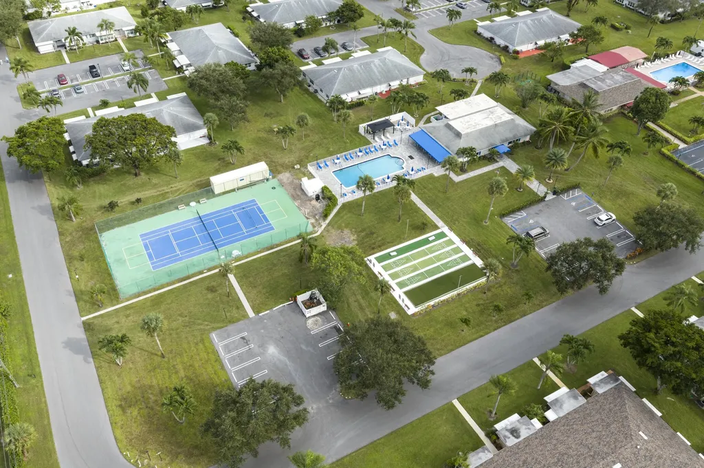 1167 S Drive Circle Delray Beach FL 33445