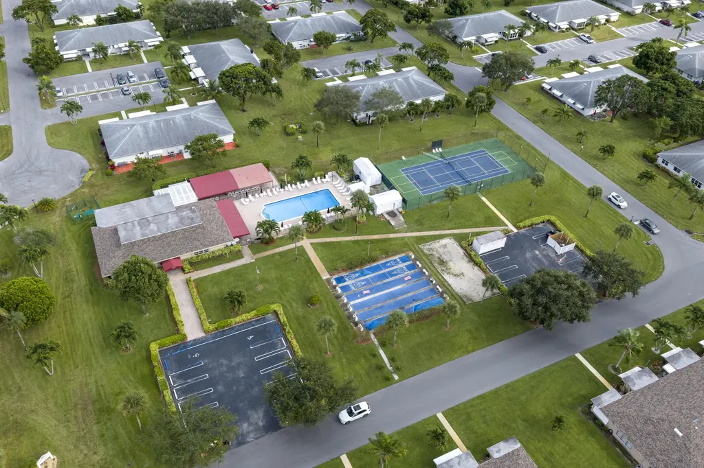 1167 S Drive Circle Delray Beach FL 33445
