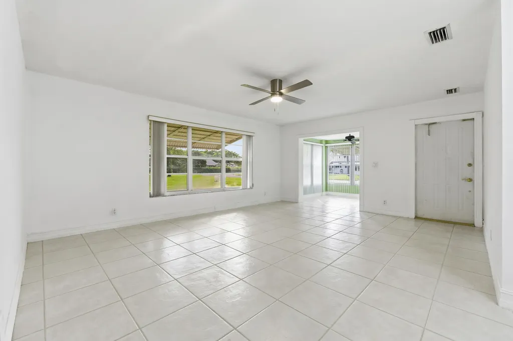 1167 S Drive Circle Delray Beach FL 33445