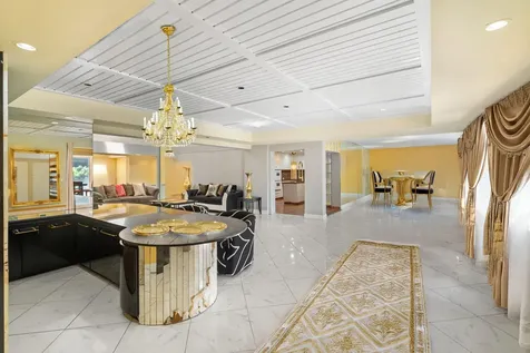 5104 White Oak Lane E Tamarac FL 33319