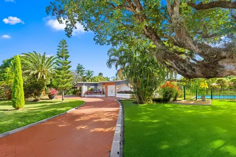 5104 White Oak Lane E Tamarac FL 33319